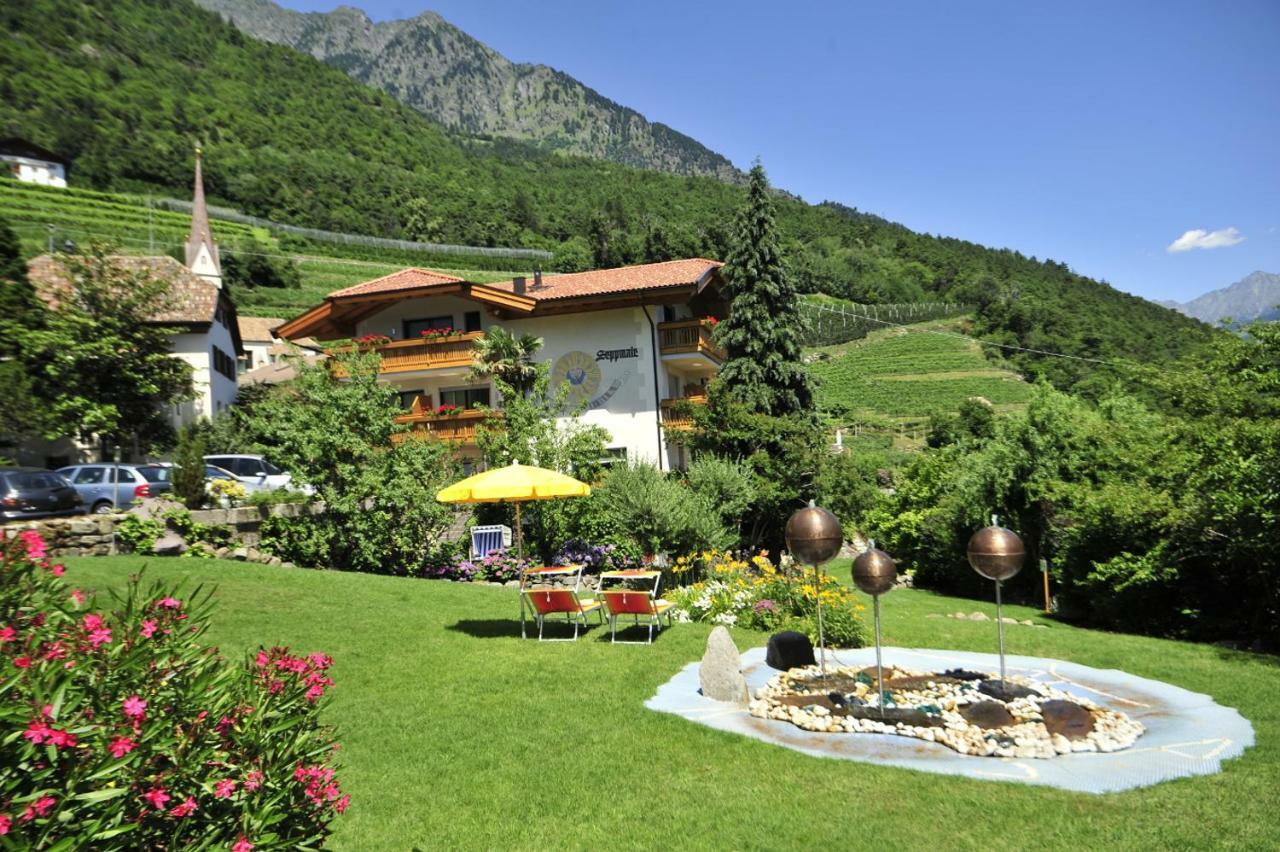 Seppmair Hotel Algund Buitenkant foto